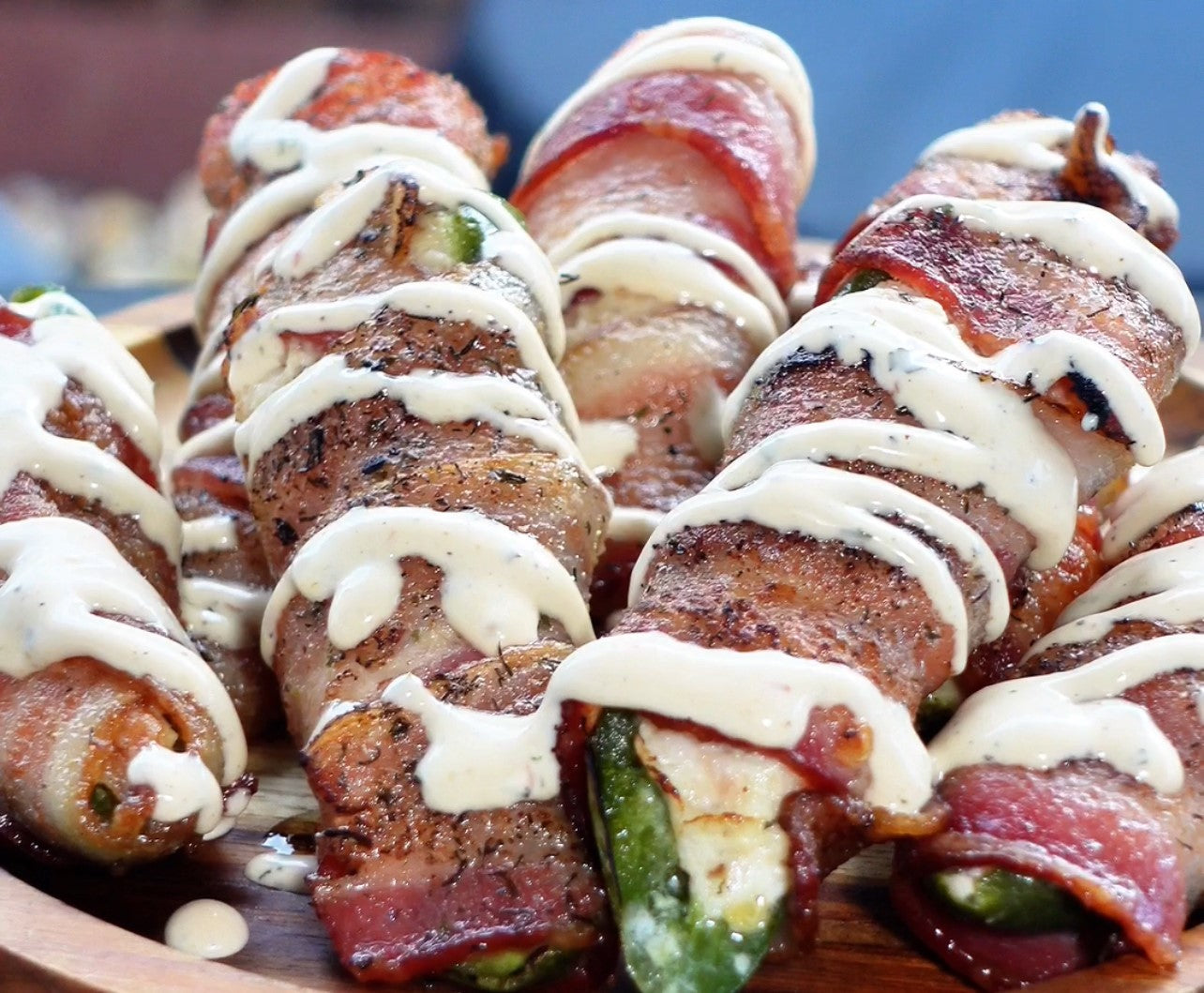 Csirkés-baconös töltött jalapeño (jalapeño popper)