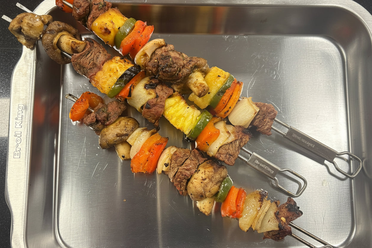Édes-csípős marhanyársak ananásszal, grillen