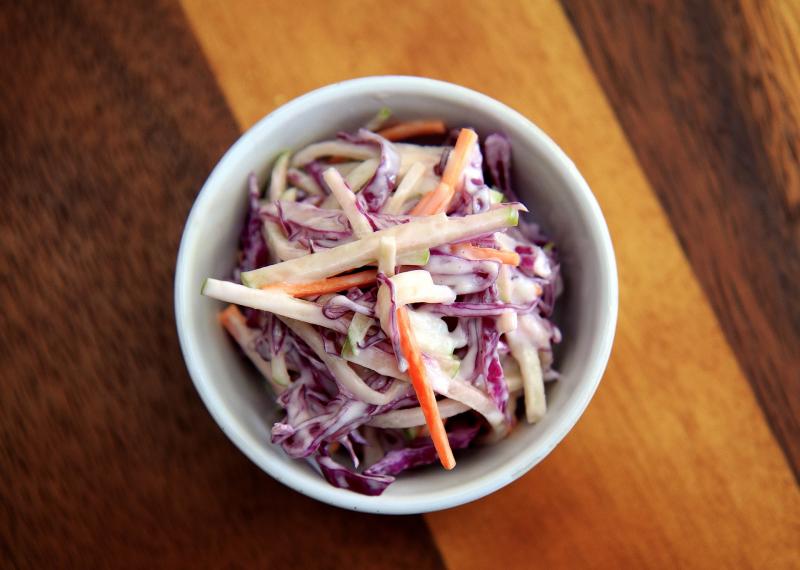 Napi grillreceptünk: Ázsiai coleslaw saláta