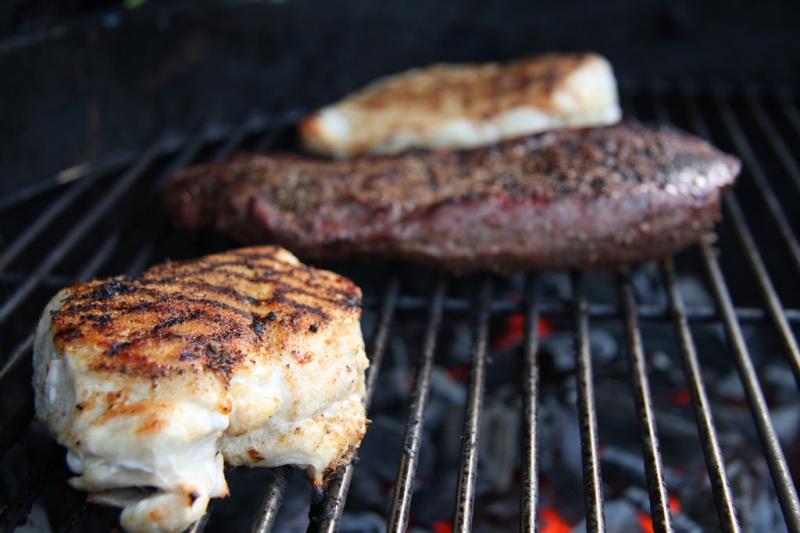 Napi grillreceptünk: Ron Ronn CSIRKESTEAK BEEK